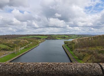 belgium/hainaut-hills/attraction/barrage-de-la-plate-taille