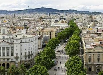 spain/barcelona/attraction/ciutat-vella