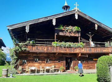 austria/kitzbuhel/attraction/bauernhausmuseum-hinterobernau-kitzbuhel