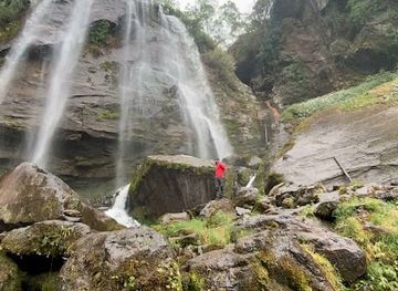 nepal/mechi-zone/attraction/muwa-waterfalls