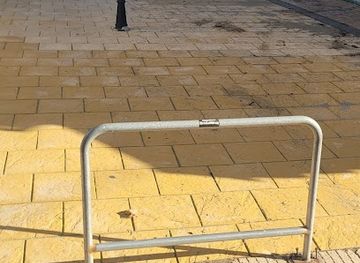 greece/katerini/attraction/best-railing-to-watch-the-people