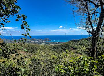 nicaragua/ometepe/attraction/aventura-san-juan-del-sur-zipline-canopy-tour-park