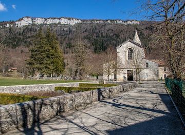 france/rhone-alpes/attraction/abbaye-cistercienne-de-leoncel