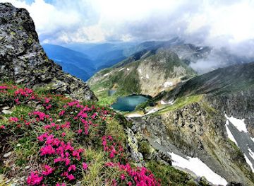 romania/fagaras-mountains/attraction/lacul-capra