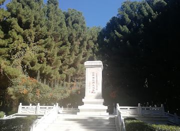 pakistan/gilgit/attraction/chinese-cemetery-danyore-gilgit-pakistan
