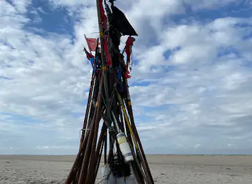 Strandgut - Strandfischerei Monument