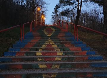 bosnia-and-herzegovina/tuzla/attraction/colorful-stairs