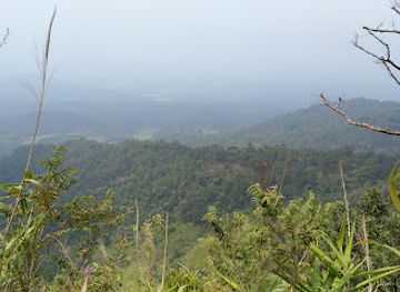 laos/xaisomboun-province/attraction/phu-keng-jar-quarry-viewpoint-1
