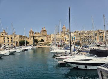 malta/marsamxett-harbour/attraction/il-gancio-di-valletta