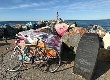 australia/mid-north-coast/attraction/bodyboarding-capital-of-australia-monument