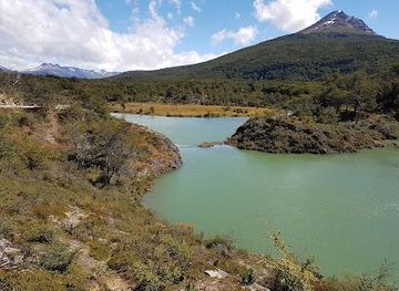 argentina/ushuaia/attraction/green-lagoon-viewpoint