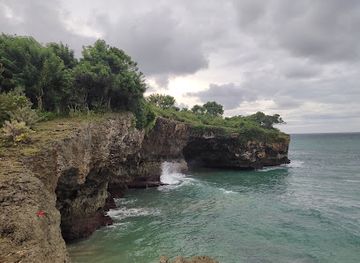 indonesia/bali/jimbaran/attraction/honeymoon-beach