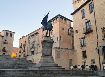 spain/segovia/attraction/monumento-a-juan-bravo