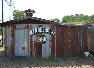 tennessee/jack-daniel-s-distillery/attraction/barrel-house-bbq