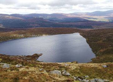 ireland/glendalough/attraction/lough-ouler