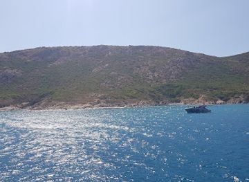 france/saint-tropez/attraction/bahia-de-bon-porte