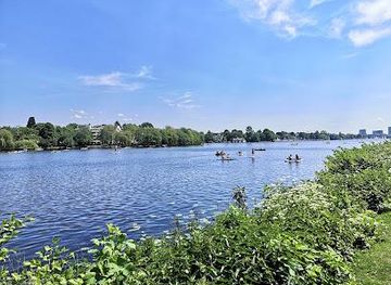 germany/hamburg/attraction/alster-lakes