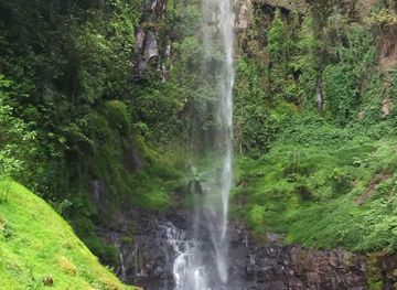 tanzania/kilimanjaro-region/attraction/kwa-mambori-waterfalls