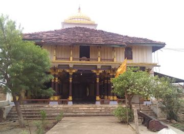 india/north-india/attraction/the-makrai-fort-harda-district-madhya-pradesh-india