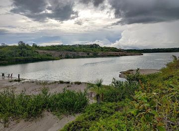 guyana/upper-demerara-berbice/attraction/linden-sky-lake