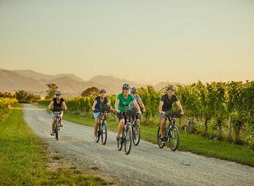 new-zealand/blenheim/attraction/explore-marlborough-wine-tours