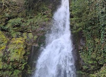 georgia/adjara/attraction/tsablnari-waterfall