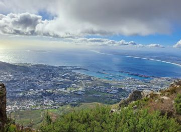 south-africa/table-mountain-national-park/attraction/devil-s-peak