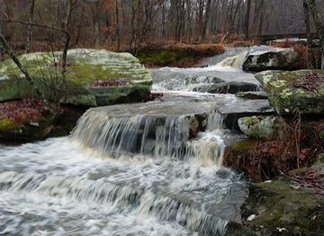 illinois/southern-illinois/attraction/rocky-bluff-trail