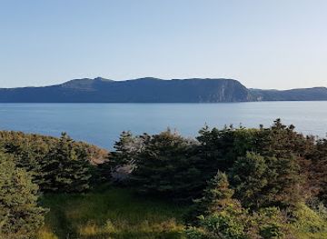 canada/northern-canada/attraction/lobster-cove-head-lighthouse