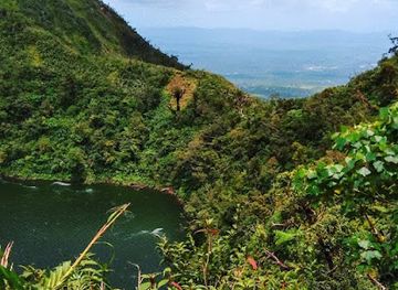 philippines/eastern-visayas/attraction/lake-janagdan