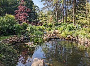 wisconsin/kettle-moraine-state-forest/attraction/bookworm-gardens