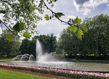 poland/poznan/attraction/adam-mickiewicz-park