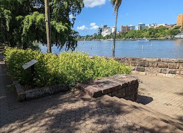 australia/brisbane/kangaroo-point/attraction/across-the-river