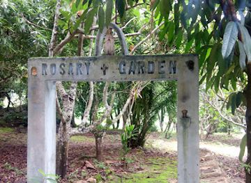 ghana/amedzofe/attraction/blues-of-urs-international-grotto