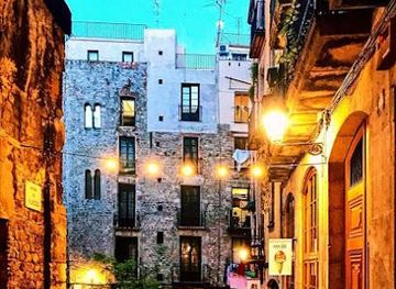 spain/barcelona/attraction/placa-dels-traginers