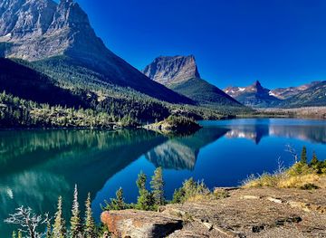 montana/glacier-national-park/attraction/sun-point-nature-trail