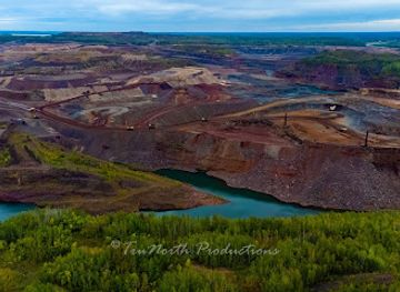 minnesota/iron-range/attraction/hull-rust-mahoning-open-pit-iron-mine
