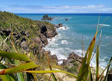 new-zealand/west-coast/attraction/cape-foulwind-lighthouse