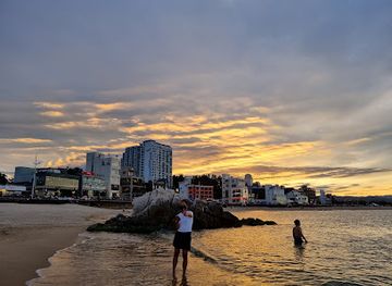 south-korea/gangneung-coastal-areas/attraction/yeongjin-haebyeon