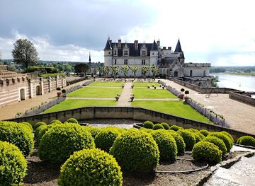 france/pays-de-la-loire/attraction/chateau-du-clos-luce