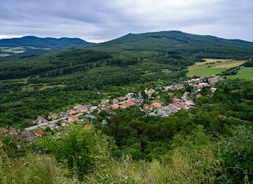 slovakia/kosice-region/attraction/castle-slanec