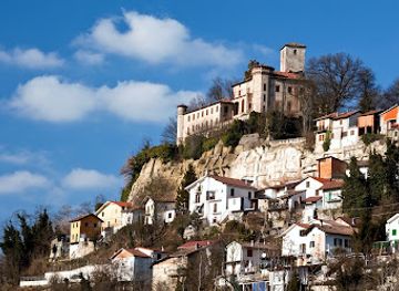 italy/monferrato/attraction/castello-d-orsara-bormida