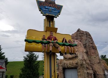 north-carolina/great-smoky-mountains/attraction/nascar-speedpark-smoky-mountains