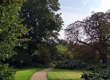 united-kingdom/leicestershire/attraction/attenborough-arboretum