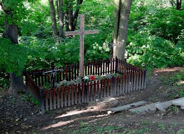 poland/holy-cross-mountains/attraction/miejsce-pamieci-pomordowanych