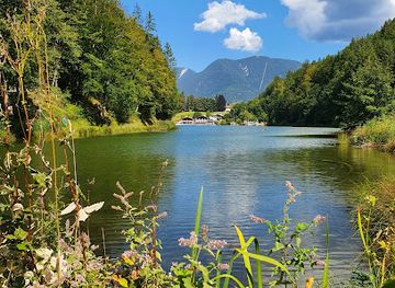 germany/zugspitze/attraction/historische-olympia-bobbahn-am-riessersee-bobmuseum-bobschuppen