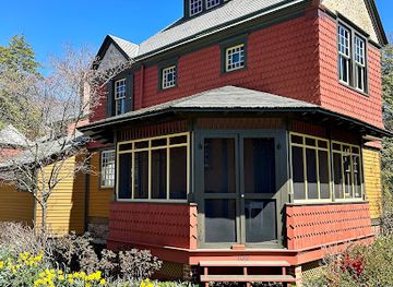 new-jersey/seaside-heights/attraction/john-f-peto-studio-museum