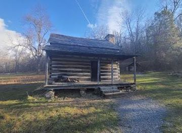 virginia/charlottesville/attraction/humpback-rocks-visitor-center-and-picnic-area
