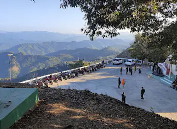 Lalsavunga Park, Hlimen