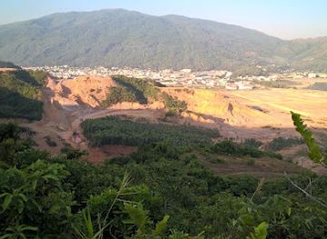 vietnam/central-highlands/attraction/ba-hoa-mountain